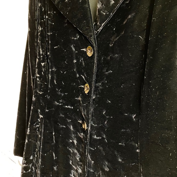 IDENTIFY BLACK VELVET TEXTURED JACKET - 10 - Picture 1 of 5